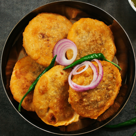 Rajasthani Pyaaz Kachori (2 pcs) with Aloo Sabji